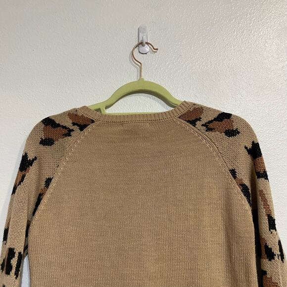 Belle Du Jour Leopard Print High Low Hem Sweater Sz M - Picture 8 of 12